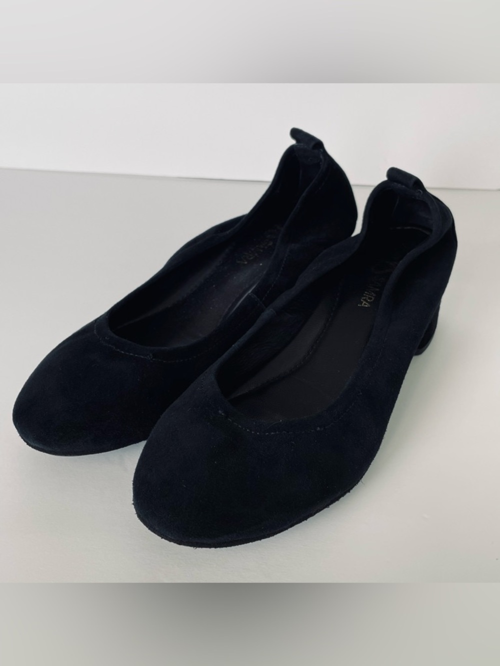 Yosi Samra Black Suede Ballet style heels